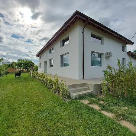 Romelia - Select Vilă Vadu