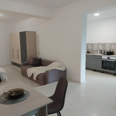 Romelia - Select Vilă Vadu