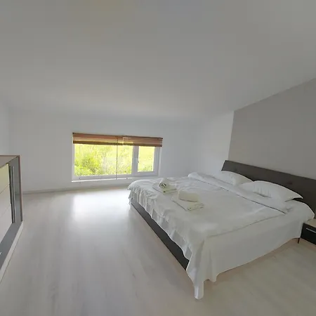 Romelia - Select Villa